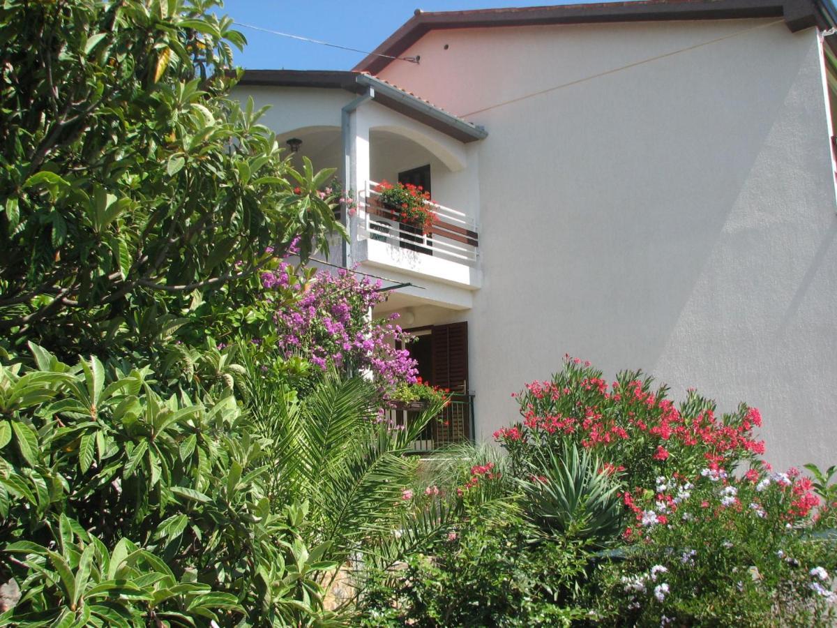 Apartments Magnolia Rabac Buitenkant foto
